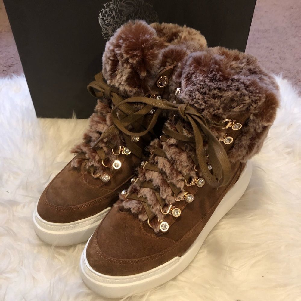 Vince Camuto “Shelsta” Winter Brown Booties